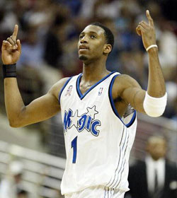 庆祝苏超夺冠，泰州市委书记与泰州队球员合唱《歌唱祖国》（为庆祝苏超夺冠，泰州市委书记携泰州队球员同唱《歌唱祖国）