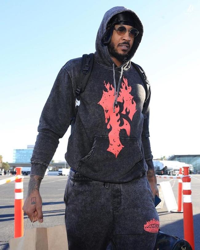 斯帕莱蒂：踢那不勒斯时我的选择出错了；热格罗瓦明天会首发（斯帕莱蒂：对那不勒斯用人判断失当；热格罗瓦明日首发）