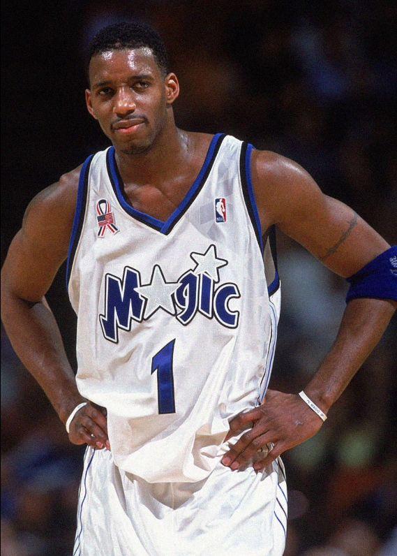 东体：足协曾考虑年初组织国足冬训，届时主教练也一并亮相（东体：足协曾拟定年初启动国足冬训，主教练将同期亮相）