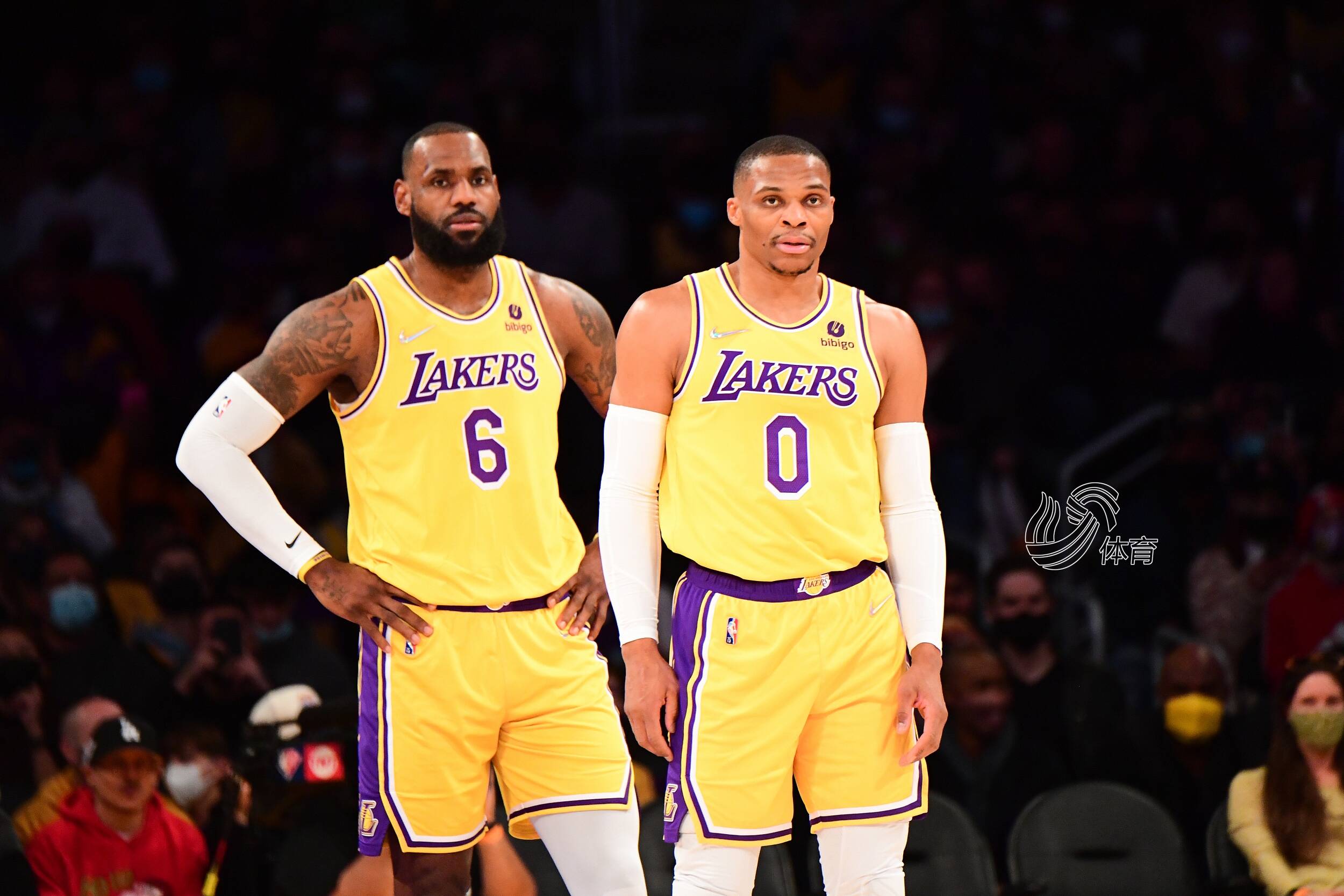 斯帕莱蒂：球员们脸上不再是满足的表情，而是更加放松的表情（斯帕莱蒂：球员们的表情从满足转为更放松）