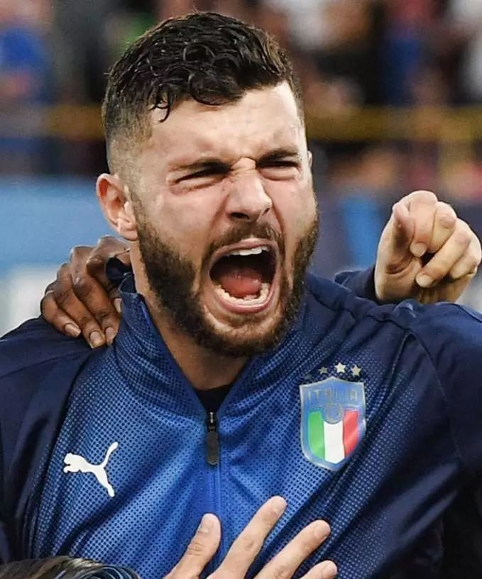 生了深远的 生了深远的